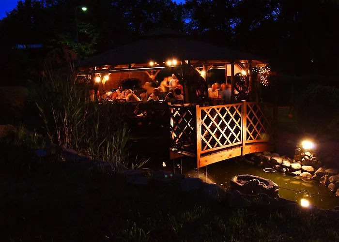 住宿加早餐酒店 Panorama 波兰尼卡-兹德鲁伊