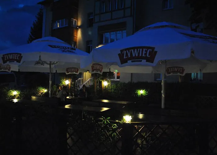 住宿加早餐酒店 Panorama 波兰尼卡-兹德鲁伊