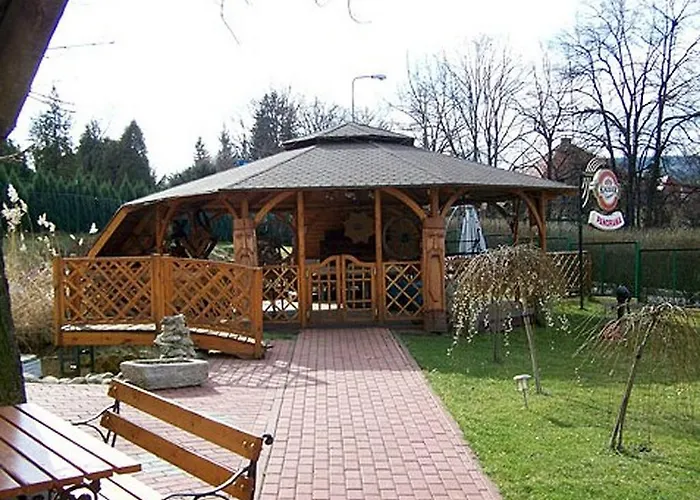 住宿加早餐酒店 Panorama 波兰尼卡-兹德鲁伊